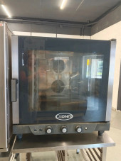 Пароконвектомат UNOX XV 593 с подставкой Пароконвектомат UNOX XV 593 с подставкой